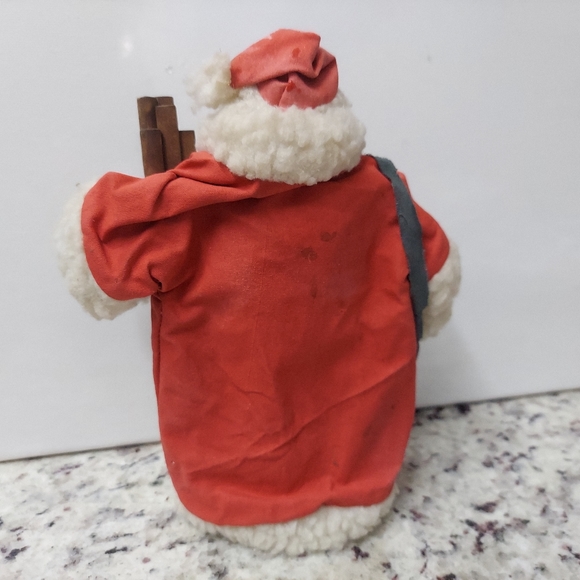 Santa Claus Christmas Figurine/ RUSS BERRIE & CO. / "FIrewood Santa" - Picture 2 of 3